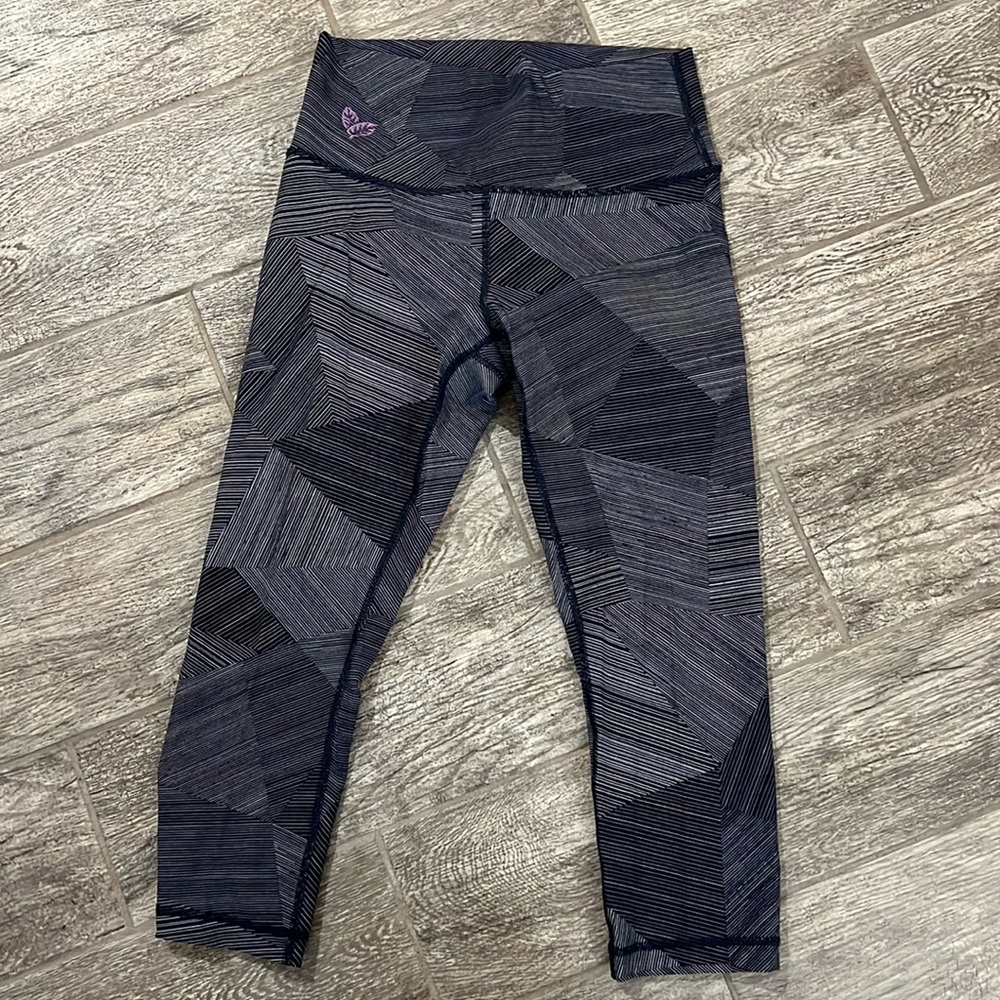 NEW Lululemon leggings